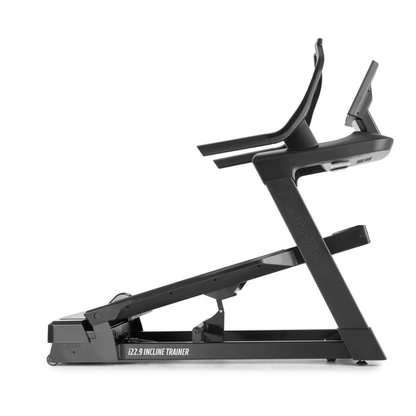 Freemotion i22.9 Incline Trainer